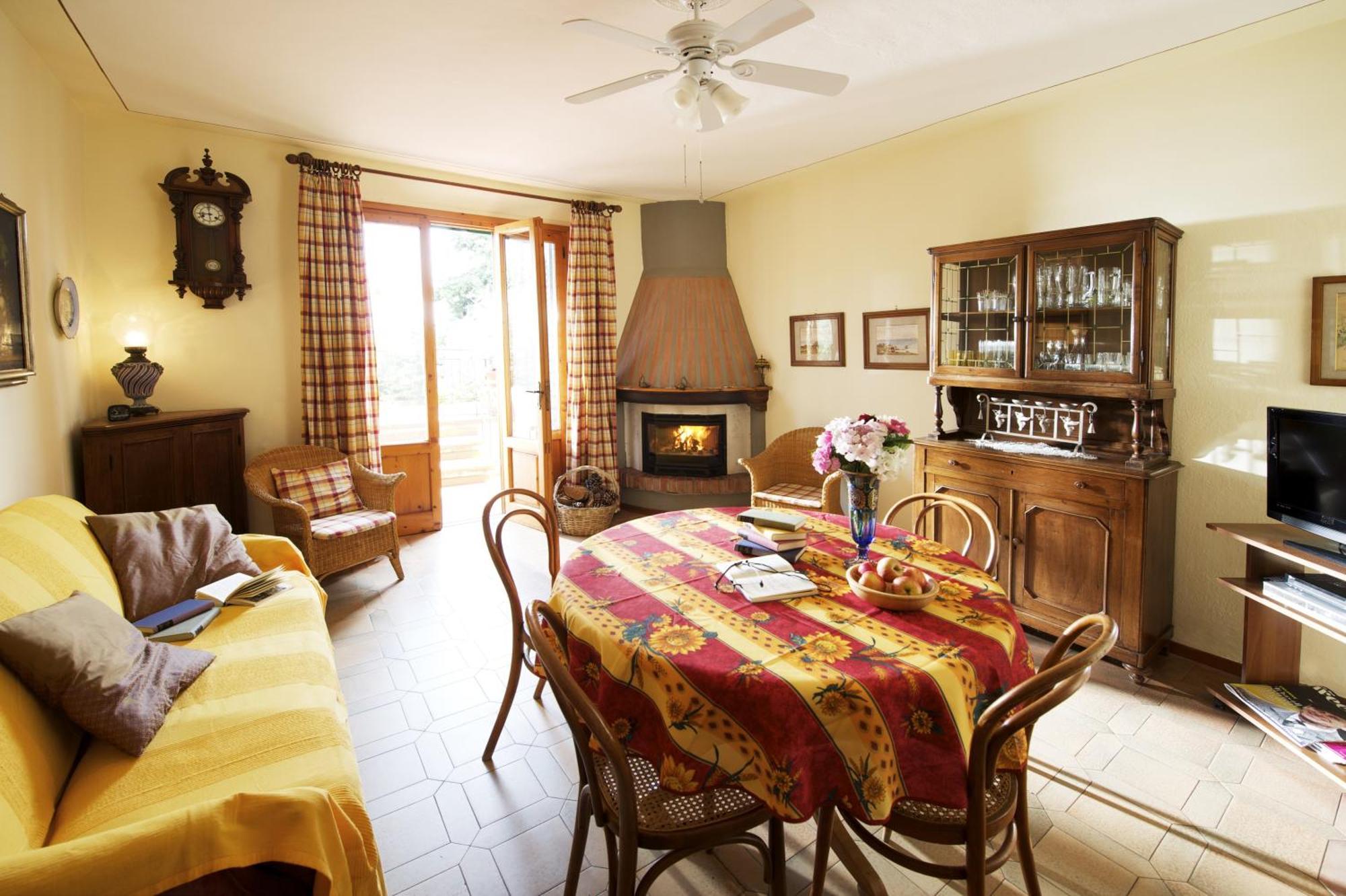 Agriturismo Podere Zollaio 芬奇 客房 照片